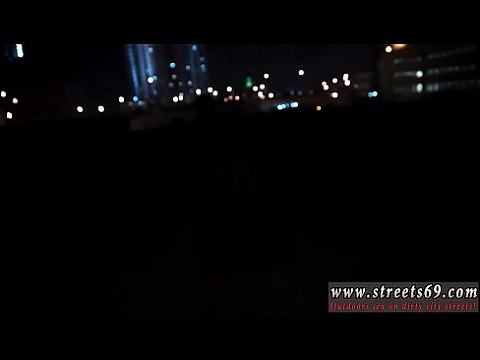 Блондинка зрелая грубая Кто бы мог подумать, что банкомат будет 8 мин.