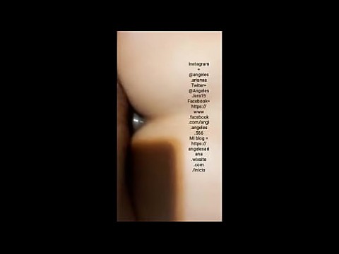 Видео, где я пою, пока меня трахают в зад, плюс сборник, где много членов входят в задницу Анхелес Арианы 17 min