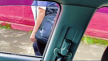18-летняя Джулиана была замечена в интернете, когда позировала в школе перед директором. 10 мин.