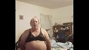 Стриптиз 4 мин.