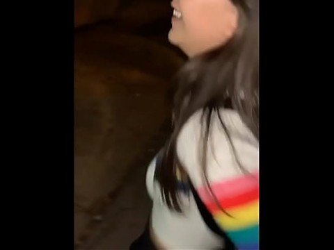 Natalie Brooks трахнули за мусорным баком 12 мин.
