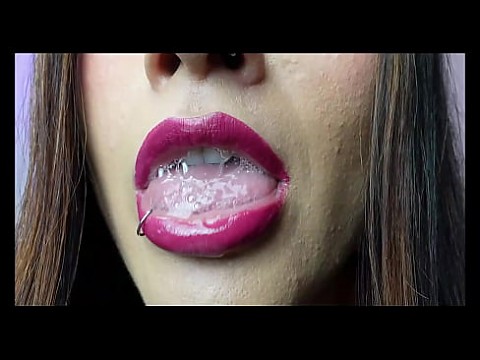 Доение во рту - язык и слюна 2 мин.